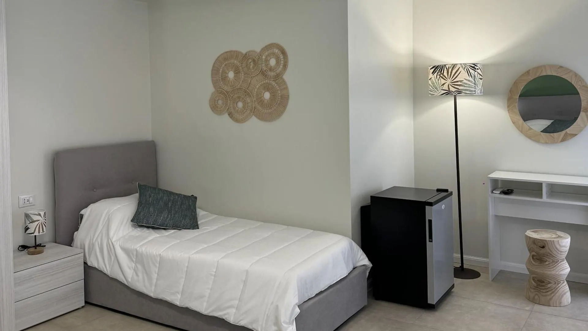 Affittacamere Hotel Dimora Dei Vespri 2 Catania Italia